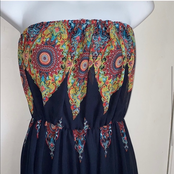 🔑LoveTree flowy navy dress with bright pattern bust and bottom - Picture 3 of 4